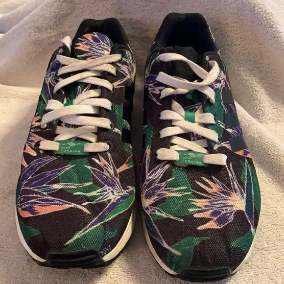 adidas gazelle silver green womens The Expresso Floral Coquette Sneaker main image 1